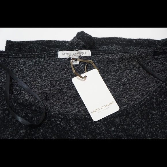 Green envelope Blouse BNWT - Picture 4 of 4